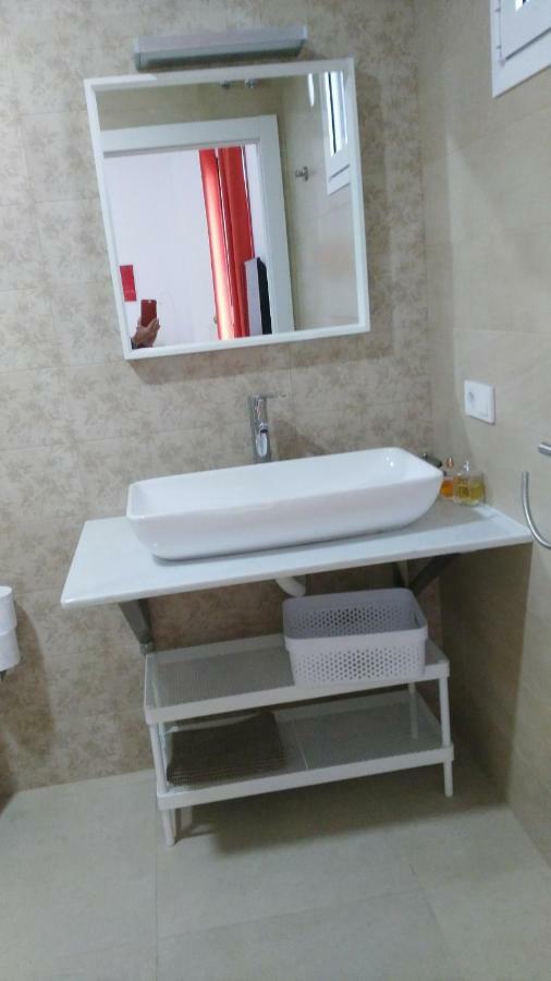 Casa Oliva 52 Apartment Севиля Екстериор снимка