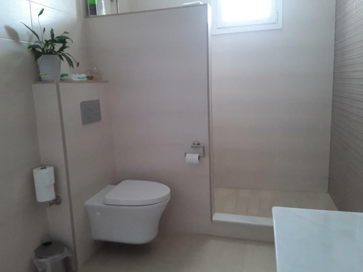 Casa Oliva 52 Apartment Севиля Екстериор снимка