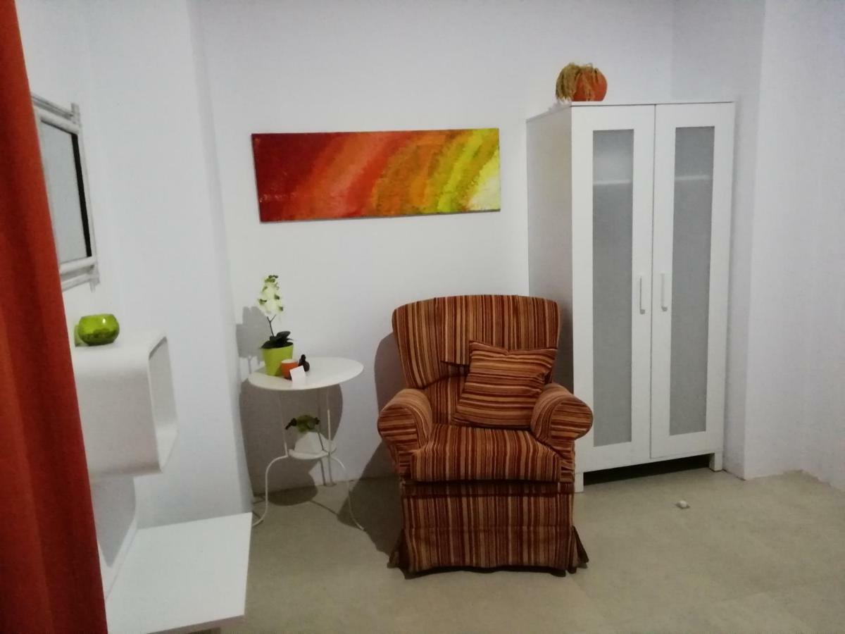 Casa Oliva 52 Apartment Севиля Екстериор снимка